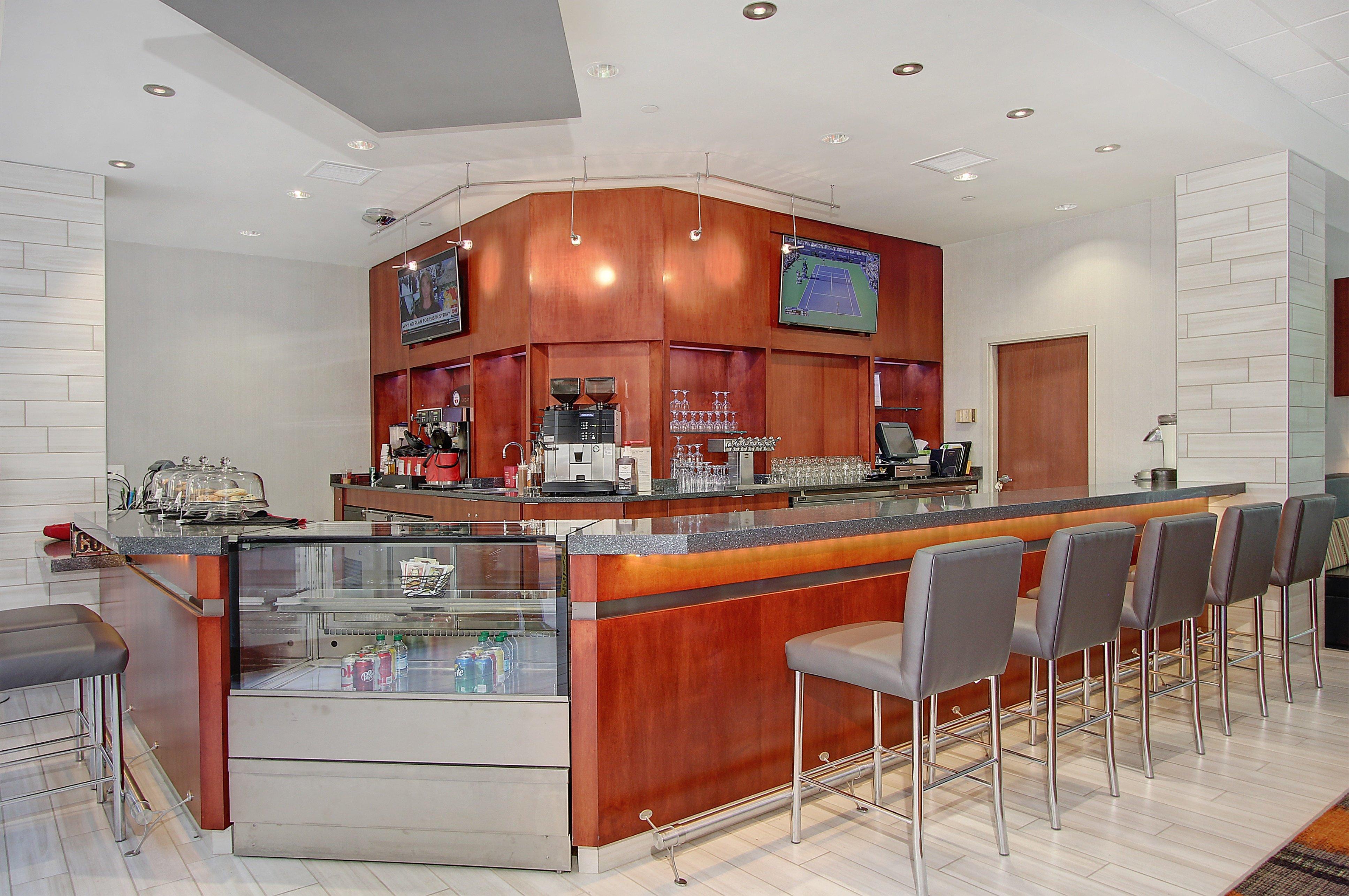 Holiday Inn University Plaza-Bowling Green By Ihg Exterior foto